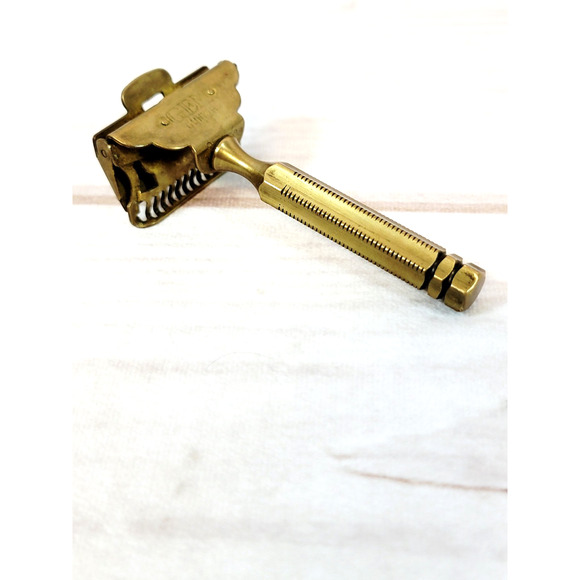 GEM Junior 1912 Vintage Single Edge Safety Razor - Picture 1 of 11